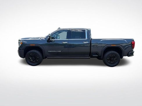 Certified 2021 GMC Sierra 3500 Denali w/ Denali Ultimate Package AWD/4WD image 2