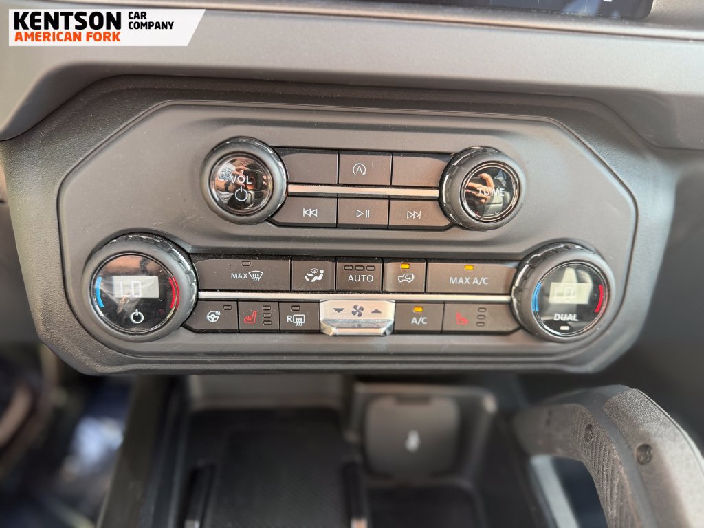 Used 2025 Ford Bronco Badlands AWD/4WD image 24
