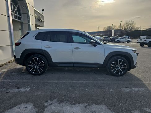 Used 2024 MAZDA CX-50 AWD 2.5 S w/ Cargo Package image 2