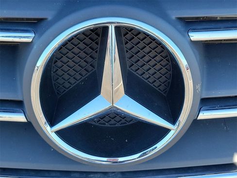 Used 2024 Mercedes-Benz Sprinter 2500 image 11