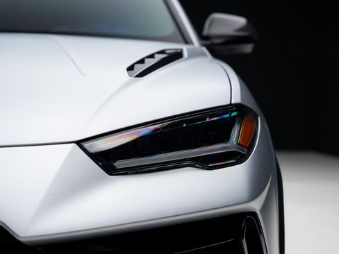 Used 2024 Lamborghini Urus Performante AWD/4WD image 10