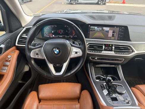Used 2022 BMW X7 xDrive40i AWD/4WD image 5