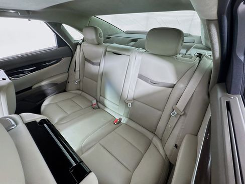 Used 2015 Cadillac XTS Platinum FWD image 25