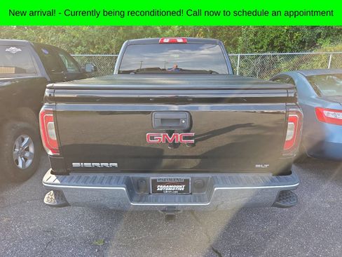 Used 2018 GMC Sierra 1500 SLT w/ SLT Premium Package AWD/4WD image 6