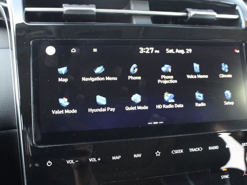 Used 2024 Hyundai Tucson Limited AWD/4WD image 36