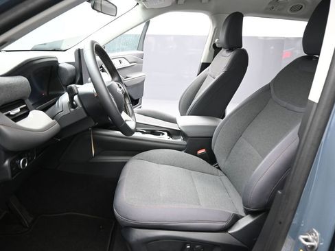 Certified 2025 Ford Explorer Active image 10