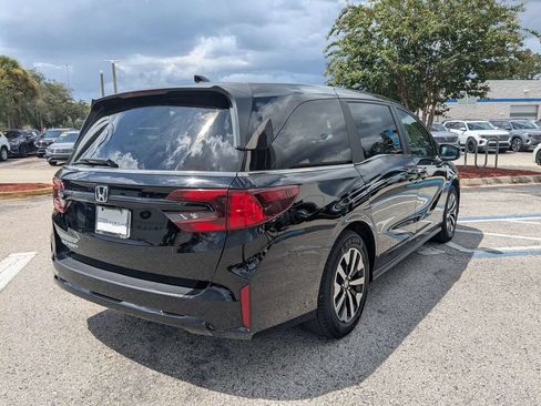 Used 2025 Honda Odyssey EX-L image 6
