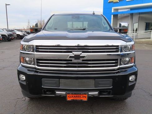 Used 2016 Chevrolet Silverado 2500 High Country w/ Duramax Plus Package image 2