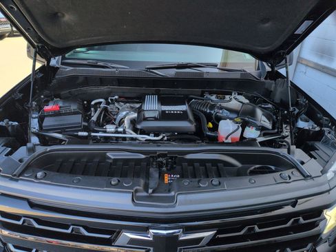 Used 2024 Chevrolet Silverado 1500 RST image 17