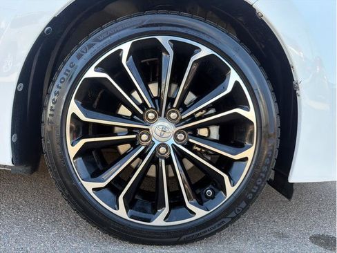Used 2014 Toyota Corolla S FWD image 23