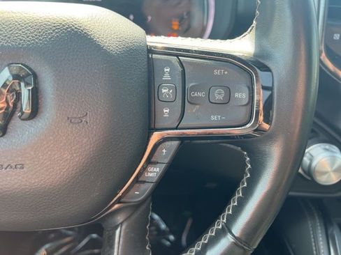 Used 2025 RAM 1500 Limited AWD/4WD image 12