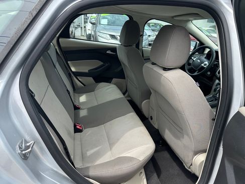 Used 2014 Ford Focus SE FWD image 14