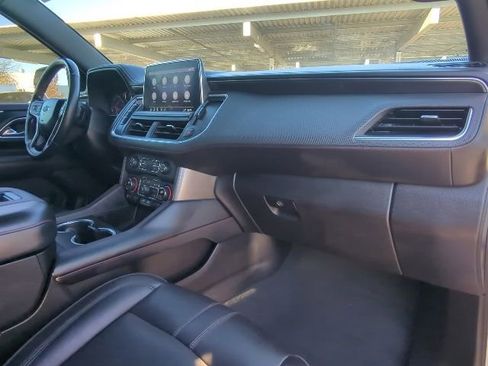 Used 2021 Chevrolet Tahoe RST w/ Luxury Package image 28