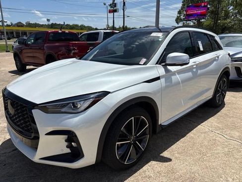 Used 2024 INFINITI QX50 Sport FWD image 1