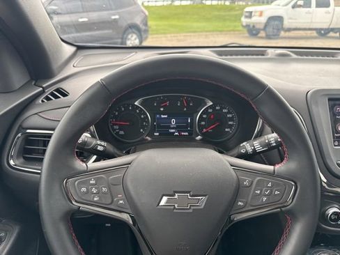 Used 2024 Chevrolet Equinox RS w/ LPO, Floor Liner Package AWD/4WD image 7