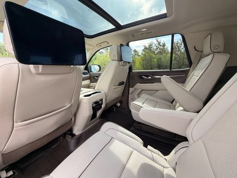 Used 2021 GMC Yukon Denali AWD/4WD image 15