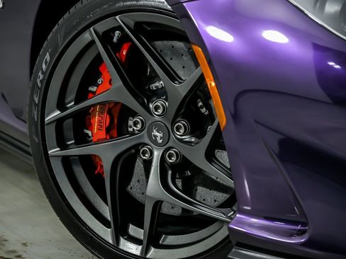 Used 2019 Ferrari 812 Superfast image 4