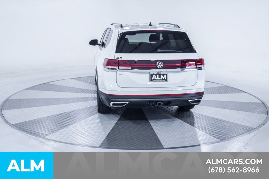 Used 2025 Volkswagen Atlas SE FWD image 7