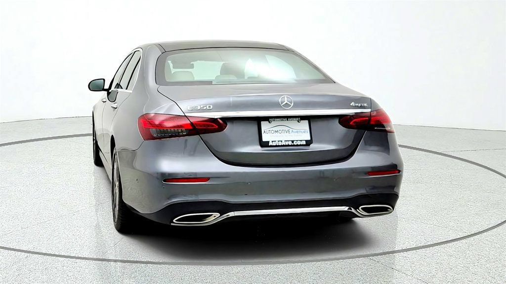 Used 2022 Mercedes-Benz E 350 4MATIC Sedan image 6