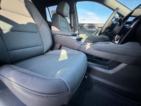 New 2026 GMC Terrain AT4 w/ Technology Package II image 24