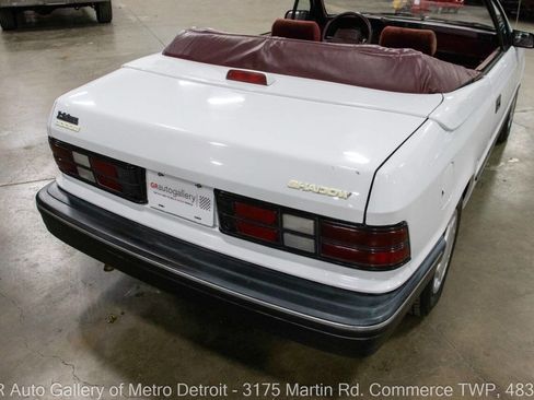 Used 1991 Dodge Shadow Convertible image 16