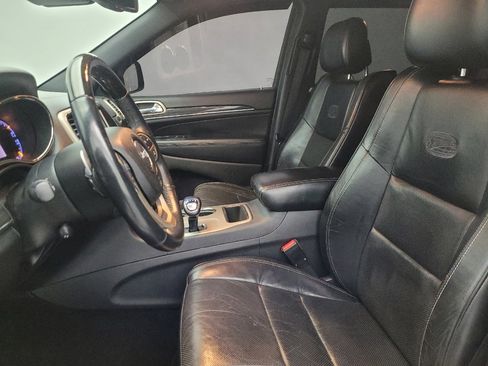 Used 2014 Jeep Grand Cherokee Overland w/ Advanced Technology Group image 17