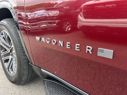 Used 2022 Jeep Wagoneer Series III w/ Convenience Group I image 32