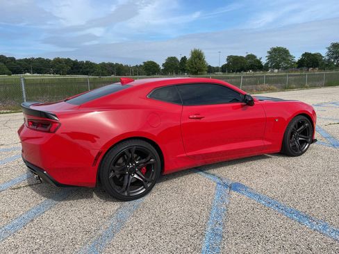 Used 2018 Chevrolet Camaro SS RWD image 84