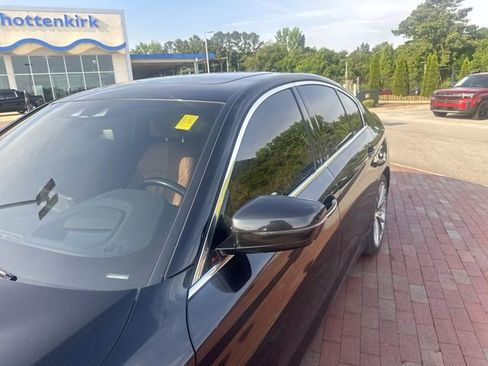 Used 2017 BMW 540i xDrive AWD/4WD image 5