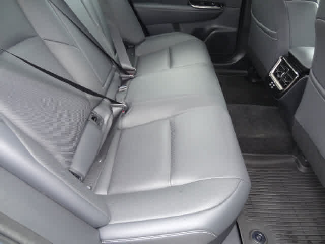 Used 2026 Toyota Crown AWD/4WD image 7