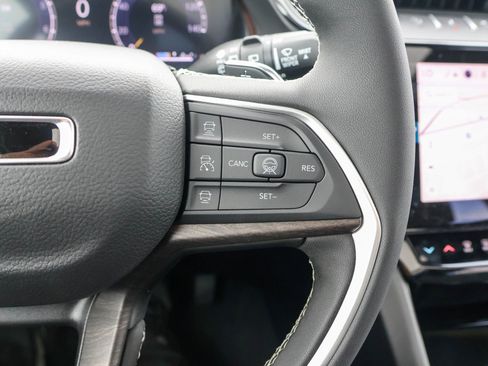 New 2026 Jeep Grand Cherokee L Limited image 31