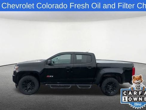 Used 2016 Chevrolet Colorado Z71 w/ Z71 Midnight Edition image 6
