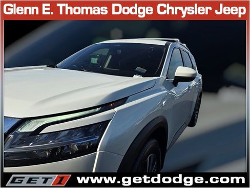 Used 2022 Nissan Pathfinder SL image 4