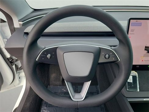 Used 2025 Tesla Model 3 Long Range image 25