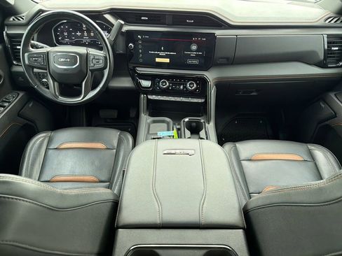 Used 2024 GMC Sierra 2500 AT4 w/ AT4 Premium Plus Package image 14
