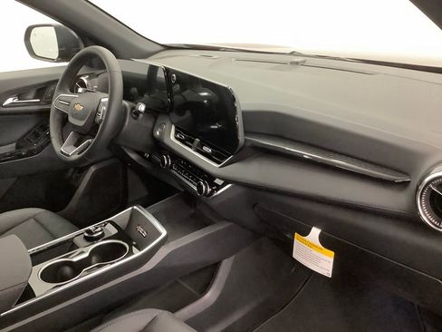 New 2026 Chevrolet Equinox LT AWD/4WD image 27