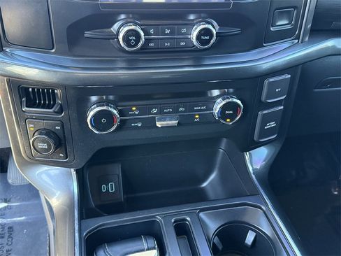 Used 2022 Ford F150 XLT w/ Equipment Group 301A Mid image 29