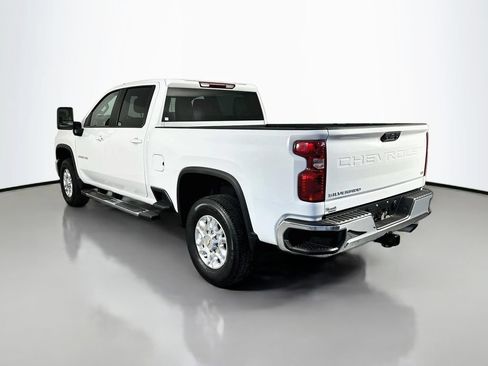 Used 2025 Chevrolet Silverado 2500 LT AWD/4WD image 5