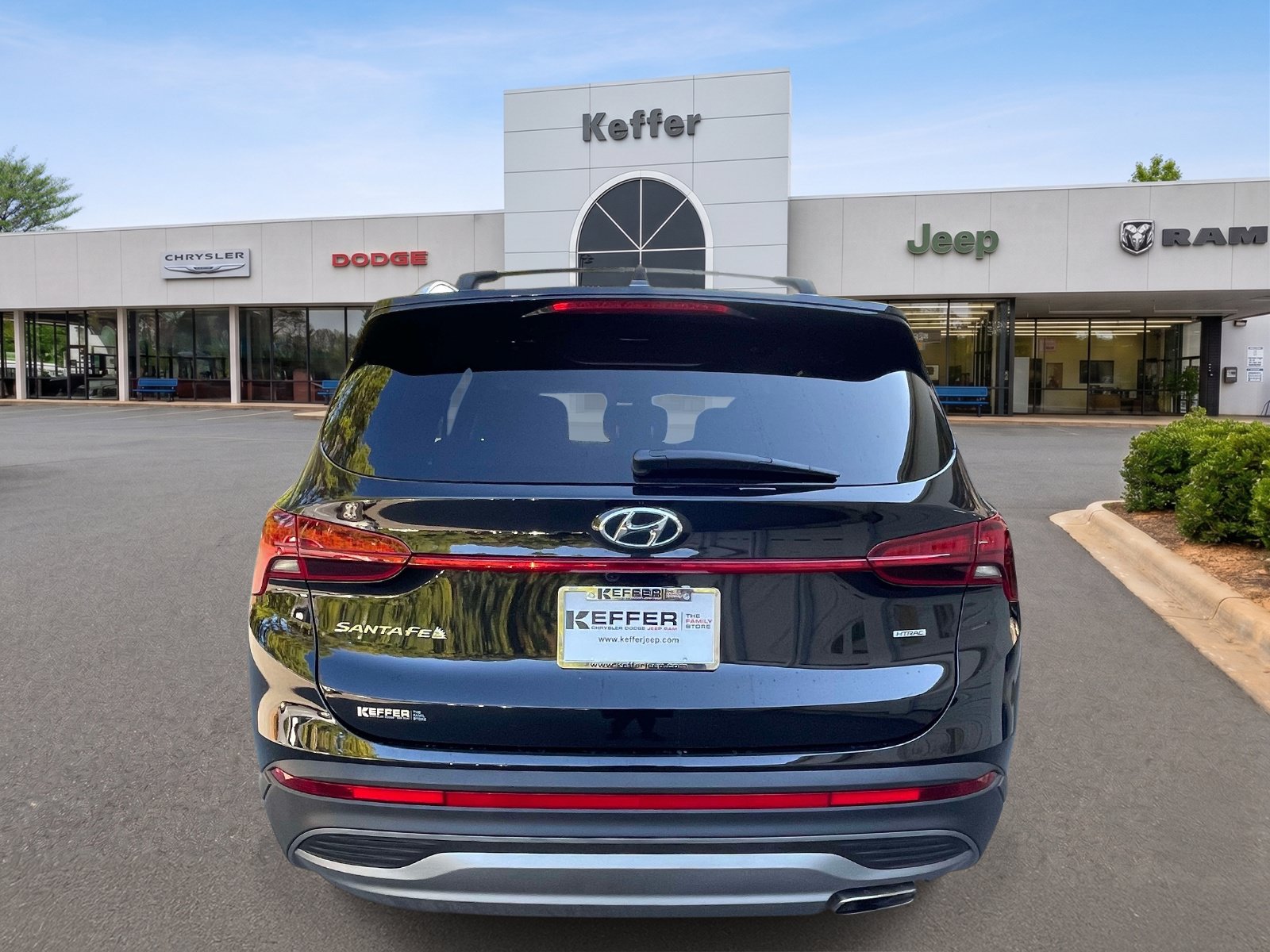 Used 2023 Hyundai Santa Fe SEL AWD/4WD image 5