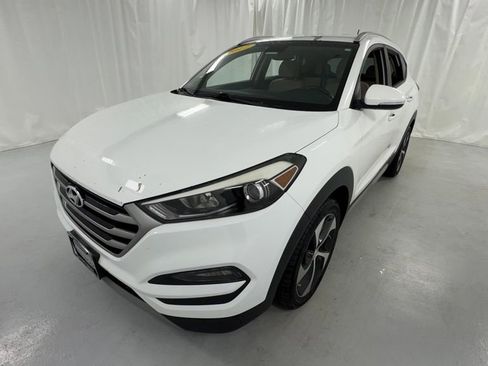 Used 2017 Hyundai Tucson Sport w/ Cargo Package AWD/4WD image 7