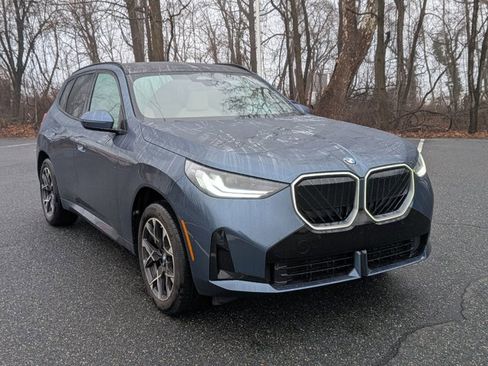 Used 2026 BMW X3 xDrive30 w/ M Sport Package AWD/4WD image 3