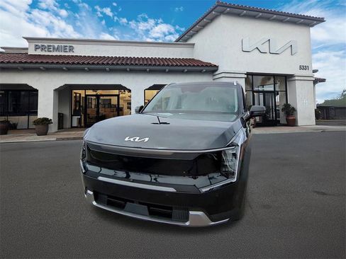 New 2026 Kia EV9 Wind image 3