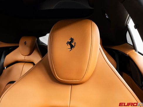 Used 2025 Ferrari Purosangue AWD/4WD image 47