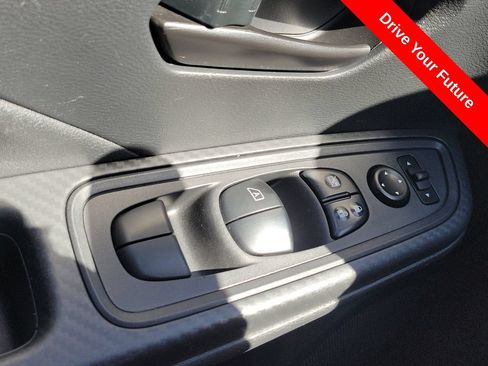 Used 2025 Nissan Versa S FWD image 16