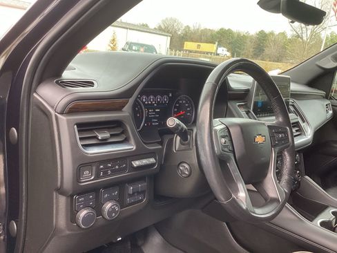 Used 2021 Chevrolet Tahoe Premier w/ Premium Package image 10