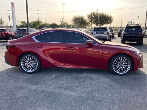 Used 2023 Lexus IS 300 300 w/ Premium Package image 4