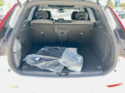 New 2026 Volvo XC60 T8 Polestar image 26