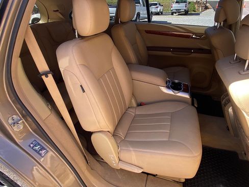 Used 2008 Mercedes-Benz R 320 CDI 4MATIC image 19