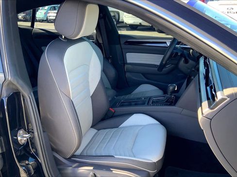 Used 2021 Volkswagen Arteon SEL Premium image 8