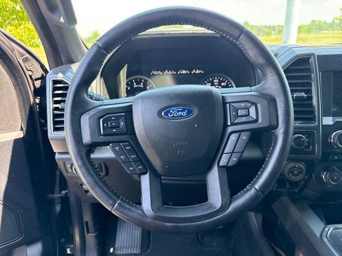 Used 2018 Ford F150 XLT w/ Equipment Group 302A Luxury AWD/4WD image 17